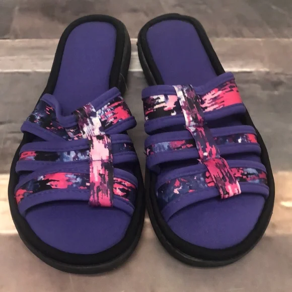 Purple soft super soft women’s sandals size L 9-10 - Picture 2 of 6